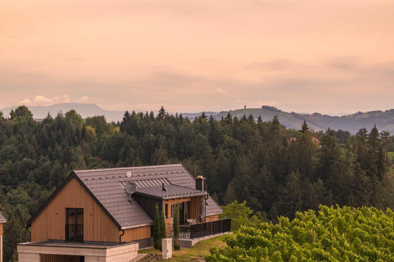 Weinzeit Chalets Gamlitz Exterior foto